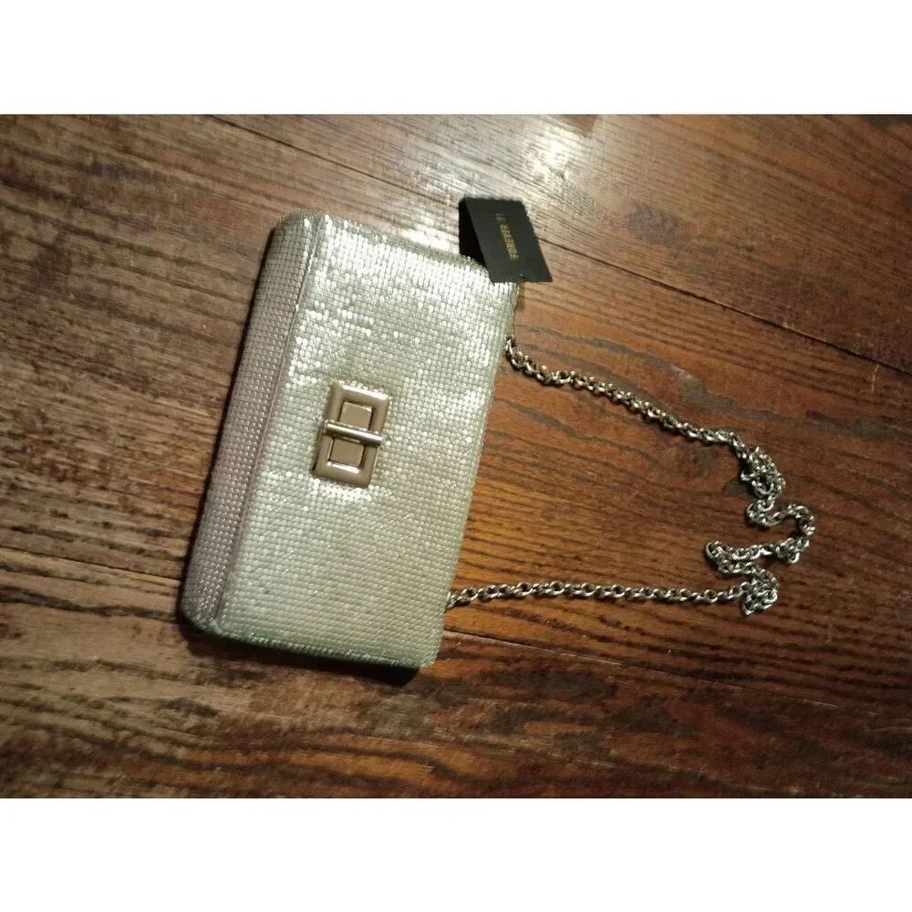 New Forever 21 Silver Metallic Bling Handbag Purse Clutch Metal Chain Strap